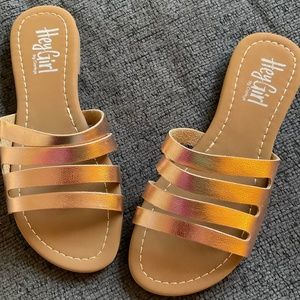 Corkey’s Hey Girl size 7 nwot bronze strapped sandals